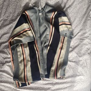 COPY - Poncho Sweater 🌟